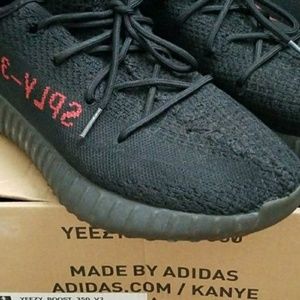 Adidas yeezy boost 350 v2 black red 8 1/2
